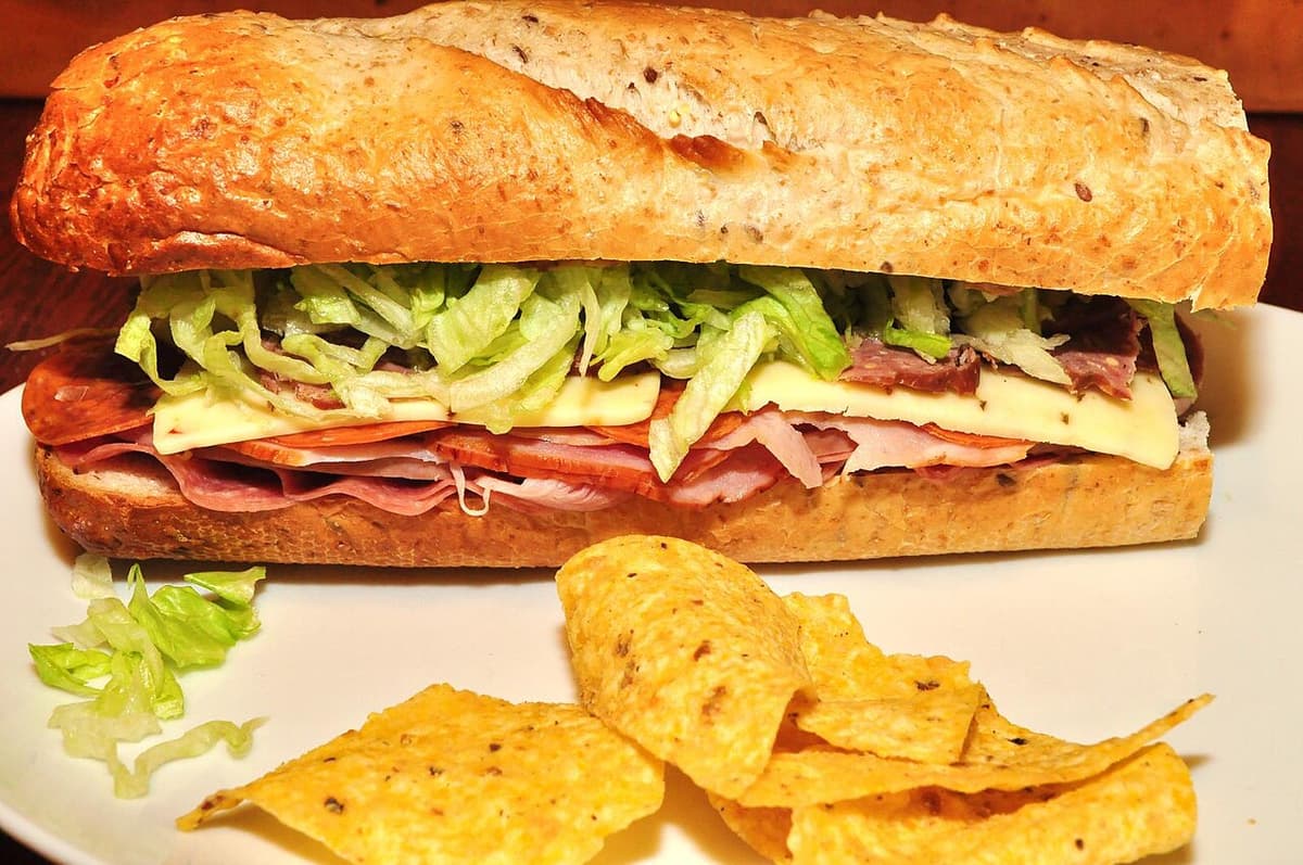 Grilled Chicken Sub — Subway Classic menu price and nutrition