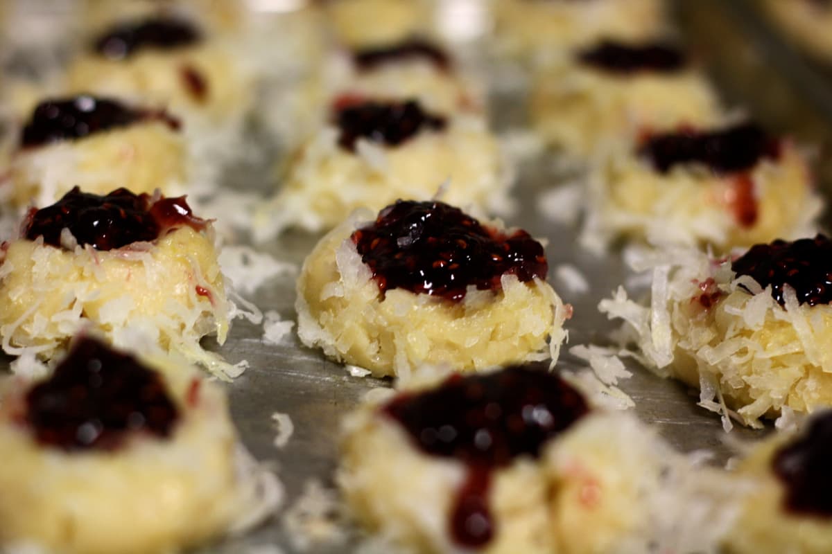 Raspberry Cheesecake Cookie — Subway cookie nutrition, ingredients, and prices