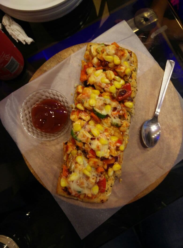 Sweet Corn & Peas Sub — Subway Halal menu price and nutrition